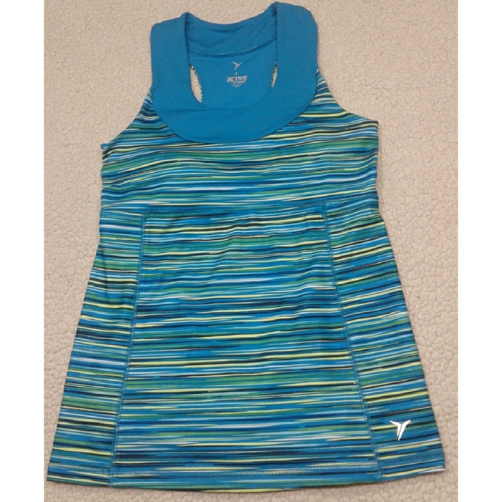 Old Navy Active top size S